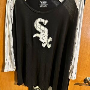 Fanatics Black and White Raglan Tee